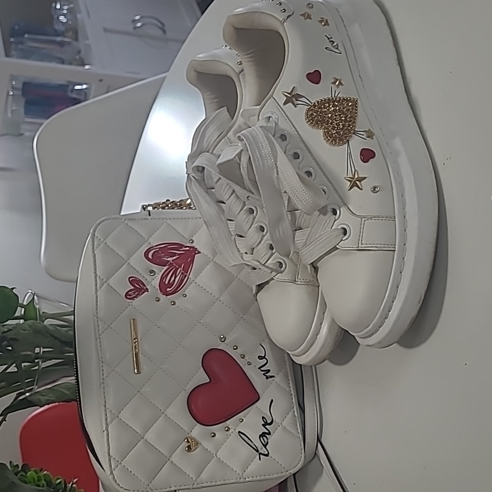 ALDO - sneakers with matching bag